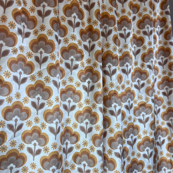 Show Me Your Mumu Retro Inspired Queen of Hearts Pants Small - Picture 3 of 9